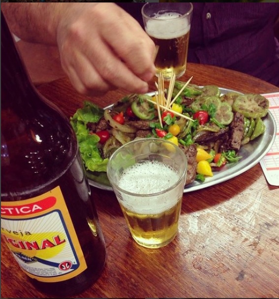 Fígado com jiló, o melhor - Mercado Central 